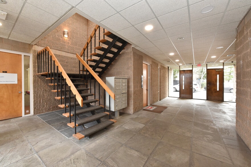 475 Main St, Farmingdale, NY for sale - Building Photo - Image 2 of 8