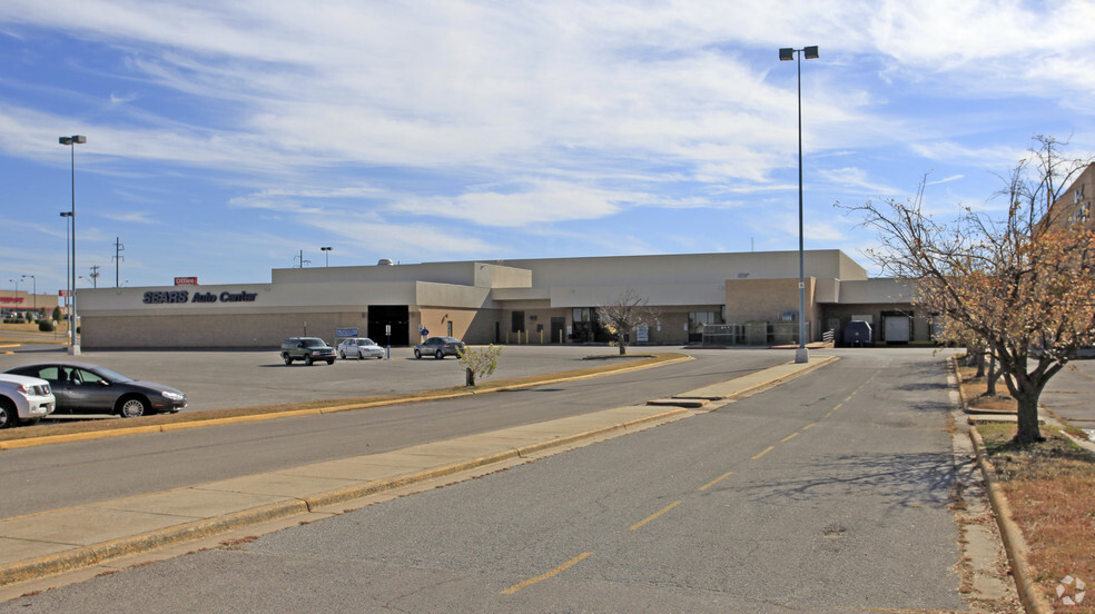 6777-6909 E Reno Ave, Midwest City, OK for sale - Building Photo - Image 1 of 1