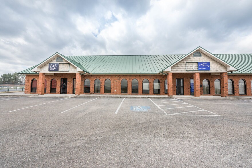 95 Whitfield Dr, Jasper, GA for sale - Building Photo - Image 1 of 1