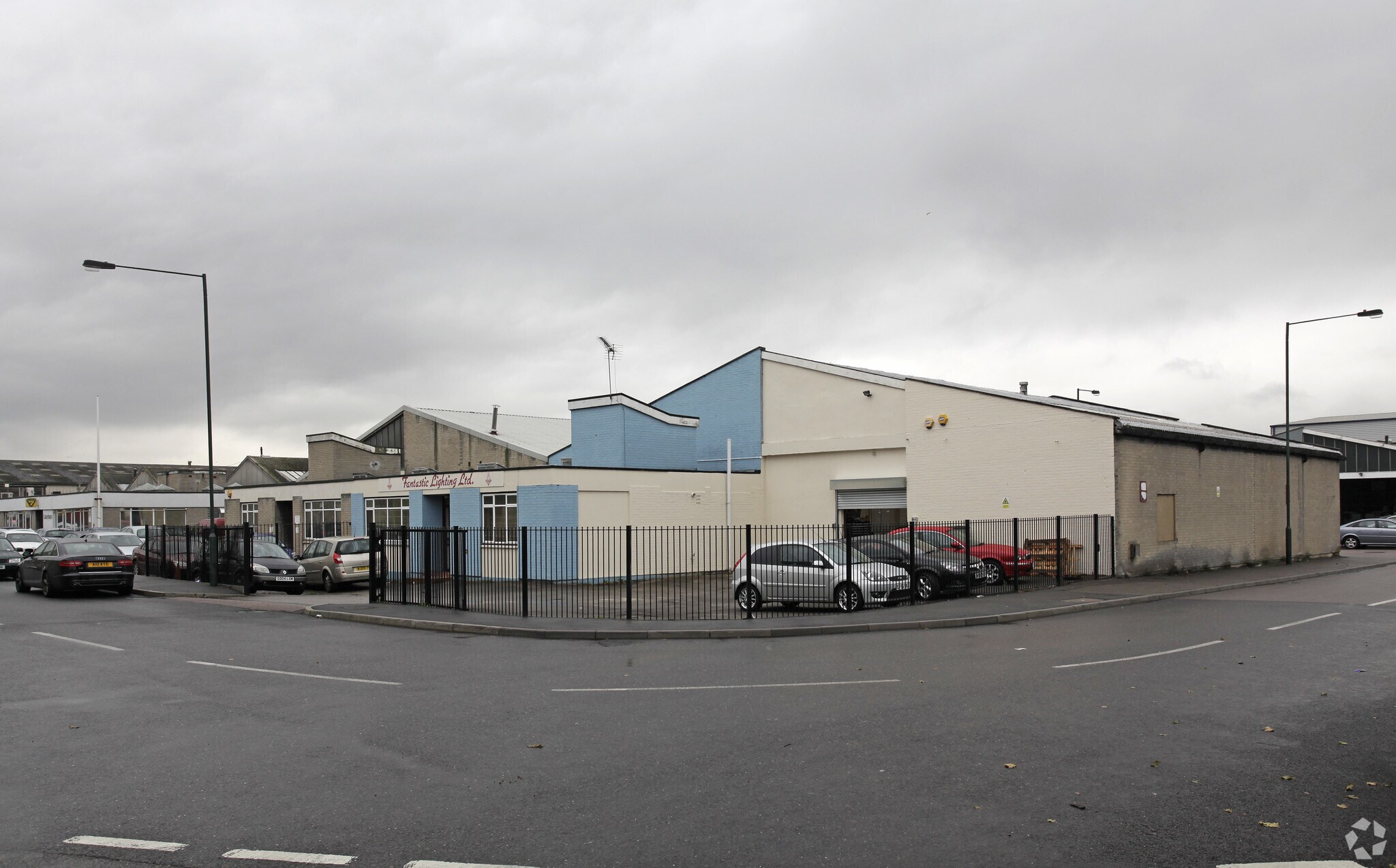 2-4 Kennet Rd, Crayford for sale Primary Photo- Image 1 of 1