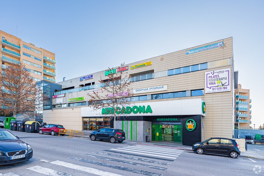 Retail in Rivas-Vaciamadrid, Madrid for sale - Building Photo - Image 2 of 3