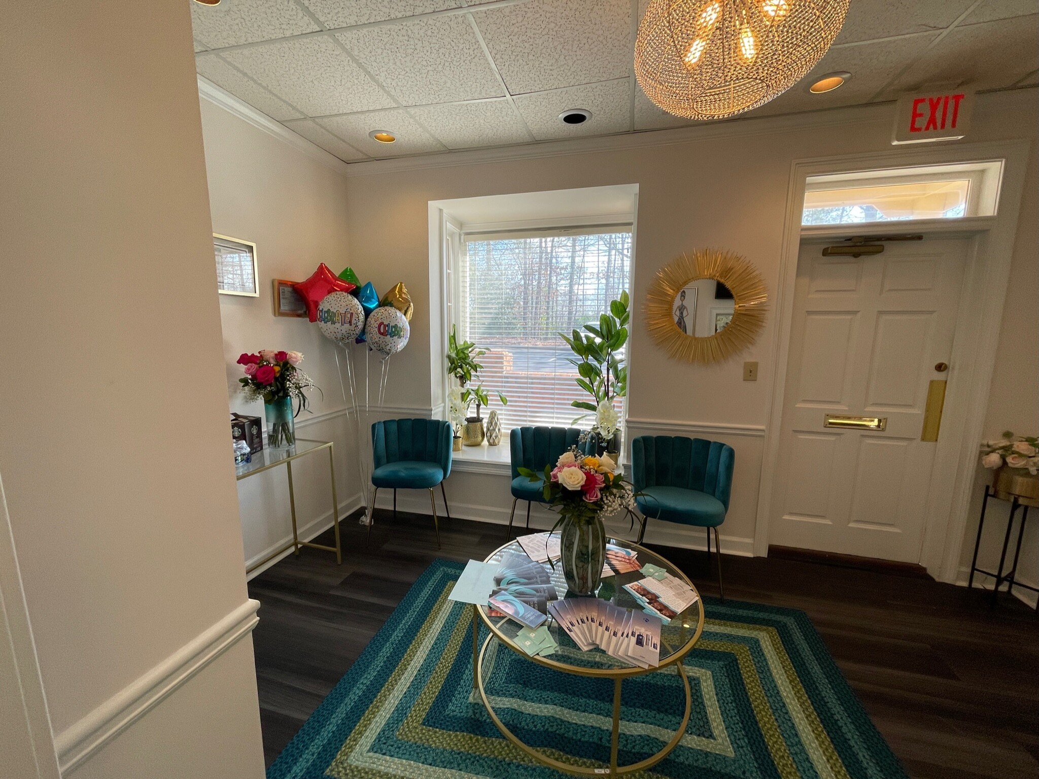 3937-3965 Holcomb Bridge Rd, Peachtree Corners, GA for lease Interior Photo- Image 1 of 6