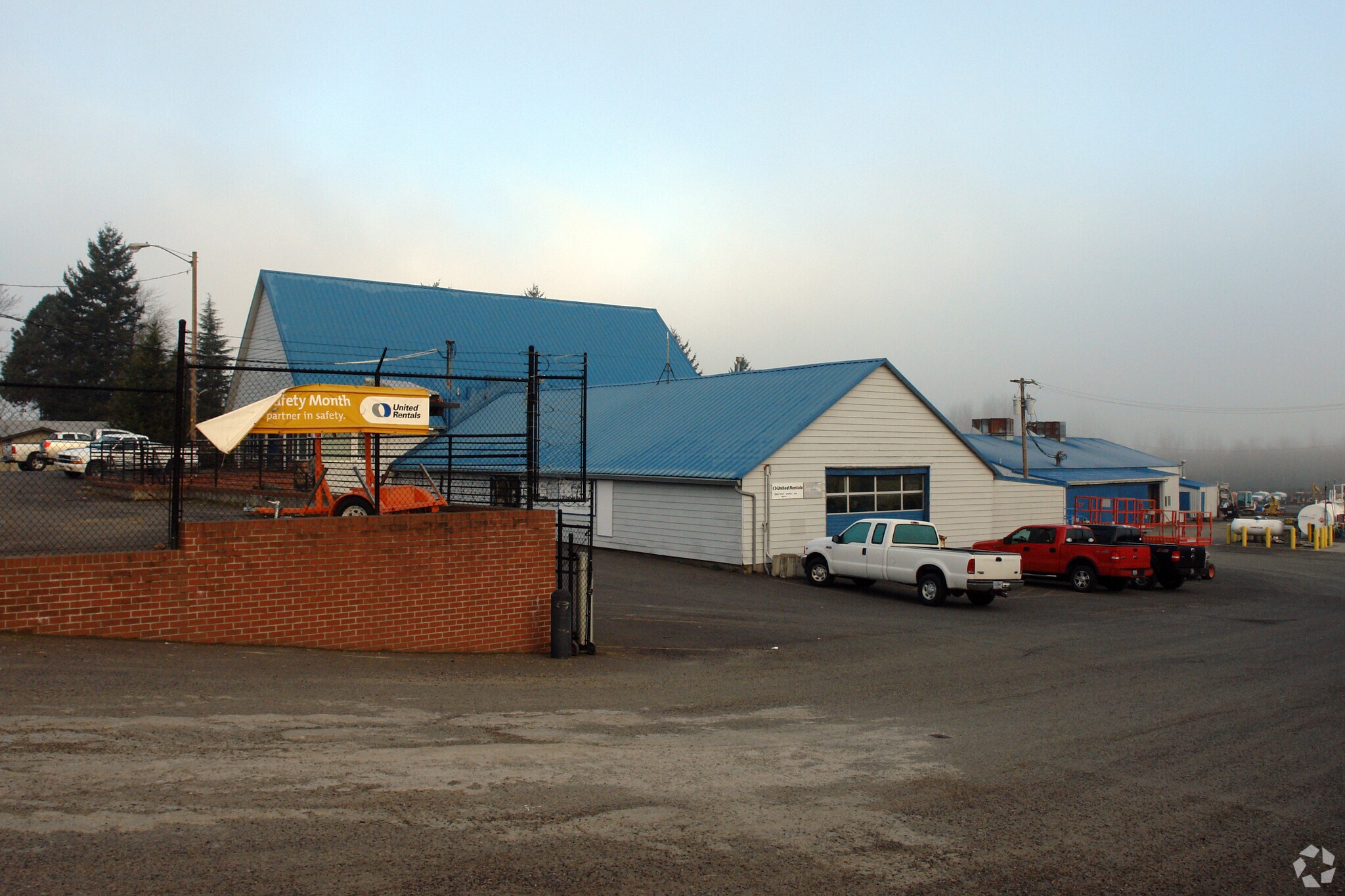 5413 NE Columbia Blvd, Portland, OR for sale Primary Photo- Image 1 of 1