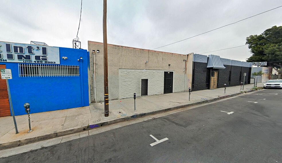 1115 E 12th St, Los Angeles, CA for sale - Building Photo - Image 2 of 2