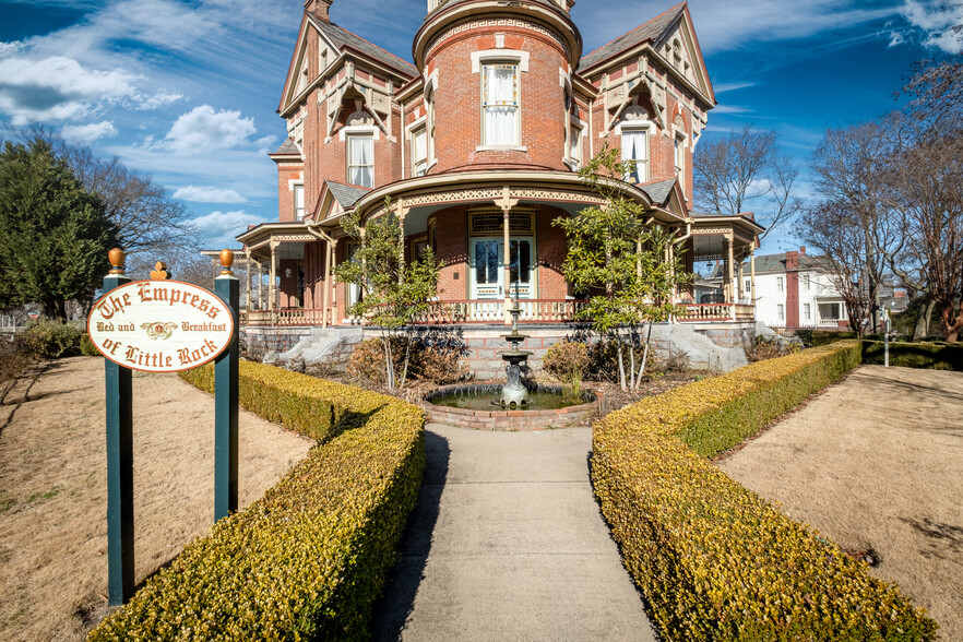 2120 S Louisiana St, Little Rock, AR for sale - Building Photo - Image 1 of 20