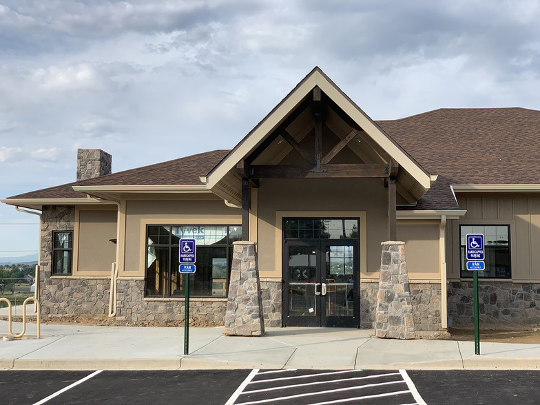 3214 W Eisenhower Blvd, Loveland, CO for lease - Building Photo - Image 1 of 7