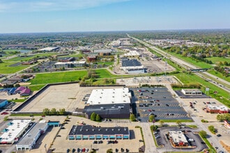 3329 S Veterans Pkwy, Springfield, IL - AERIAL  map view - Image1