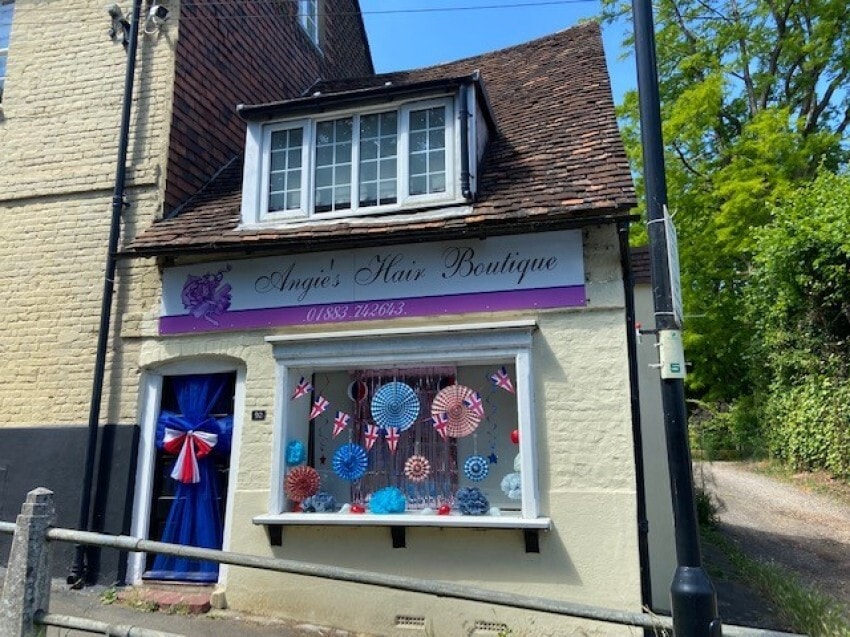 92 High St, Bletchingley for sale Primary Photo- Image 1 of 1