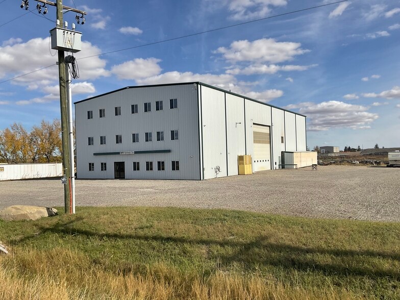 450144 82nd St E, Aldersyde, AB for sale - Building Photo - Image 2 of 22