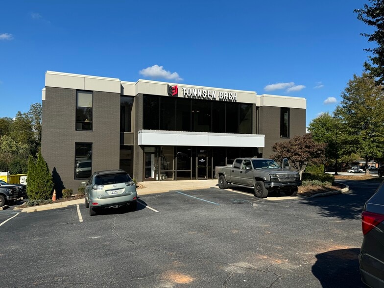 1306 S Church St, Greenville, SC for lease - Building Photo - Image 3 of 10