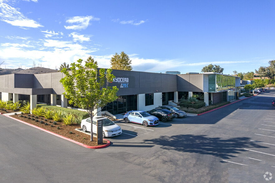 5501 Oberlin Dr, San Diego, CA for lease - Building Photo - Image 1 of 7