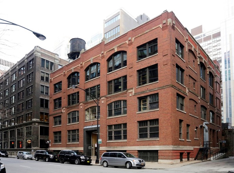 232 E Ohio St, Chicago, IL for sale - Building Photo - Image 1 of 1