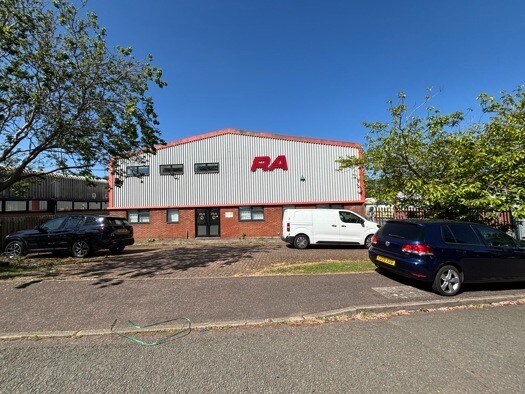 Stephenson Close, Daventry for lease Building Photo- Image 1 of 8
