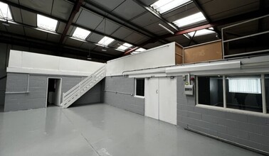 Units 6-9 Aerial Rd, Wrexham for lease Interior Photo- Image 1 of 1