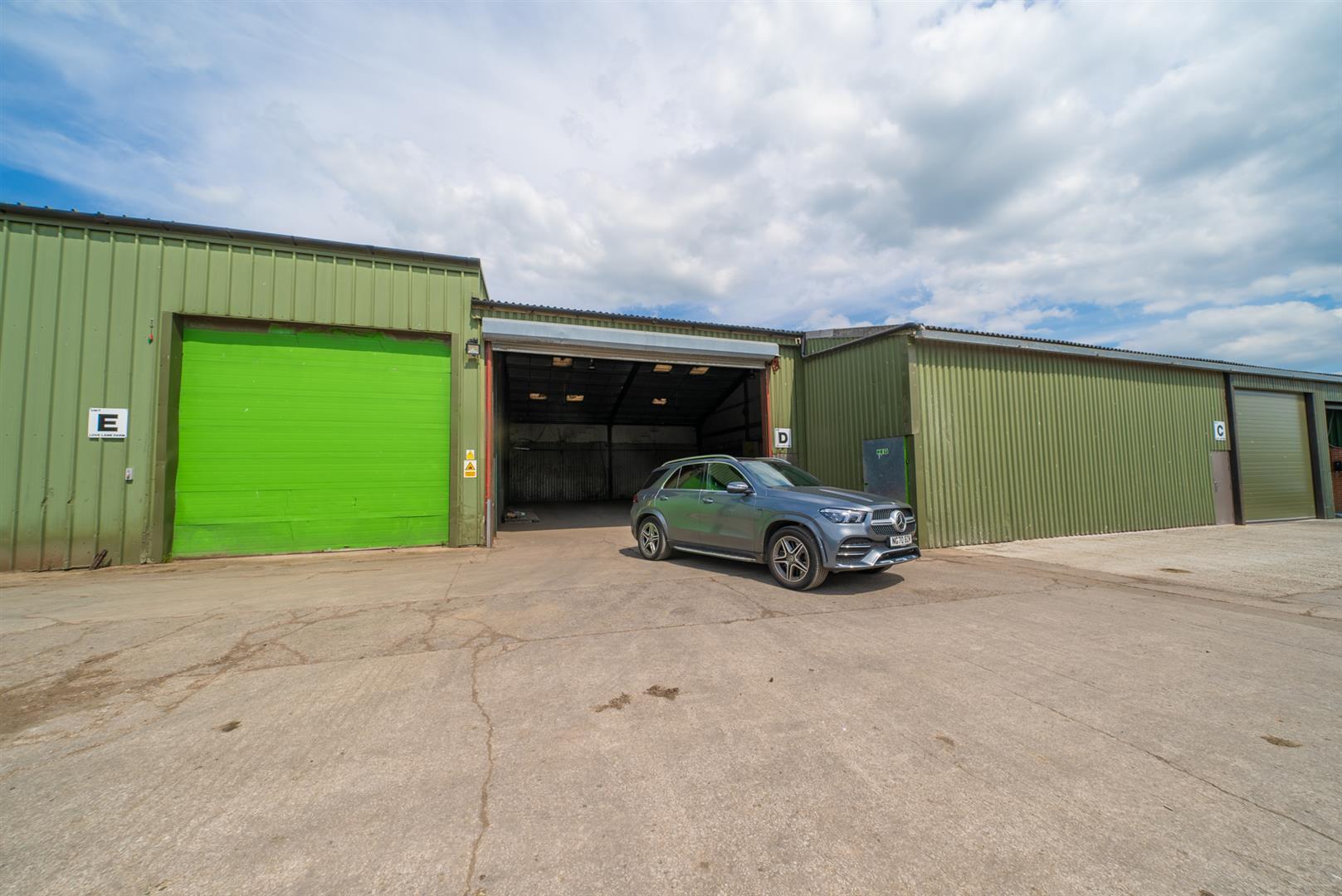 Love Ln, Sandbach for sale Building Photo- Image 1 of 1