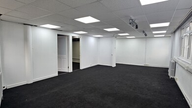 132-136 Union St, Torquay for lease Interior Photo- Image 2 of 2