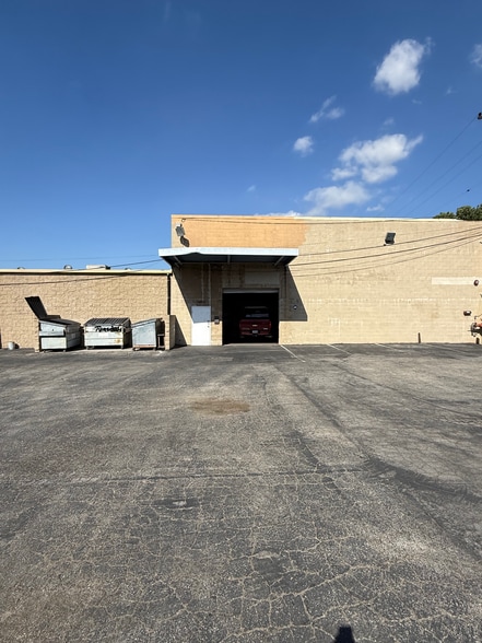 14011 Gracebee Ave, Norwalk, CA for lease - Building Photo - Image 2 of 8