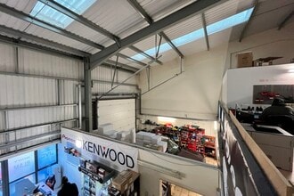 Silverton Rd, Exeter for lease Interior Photo- Image 2 of 2