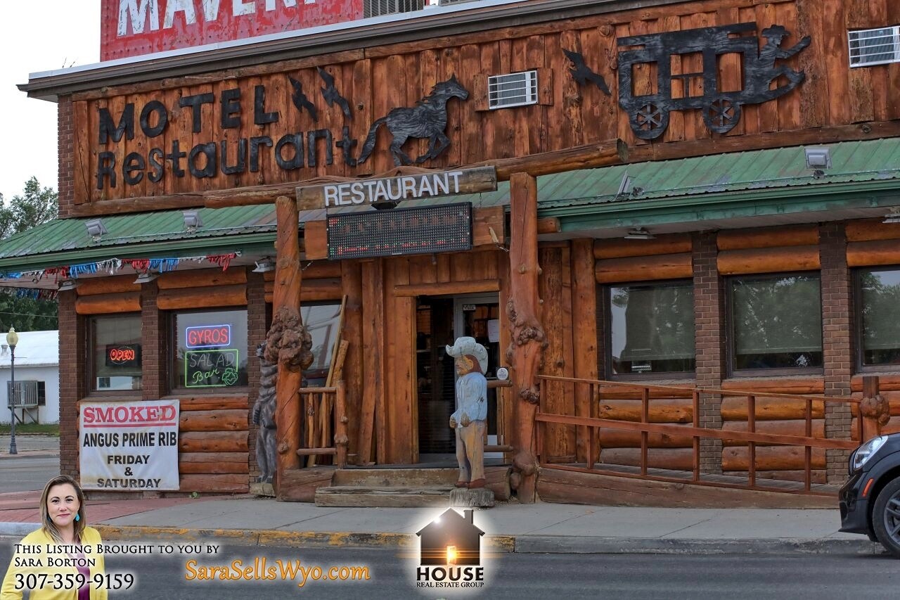 808 Main St, Lander, WY 82520
