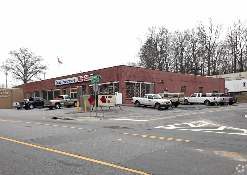 380 Roswell Street, 101 & 107 Lakewood D portfolio of 2 properties for sale on LoopNet.com - Building Photo - Image 1 of 16