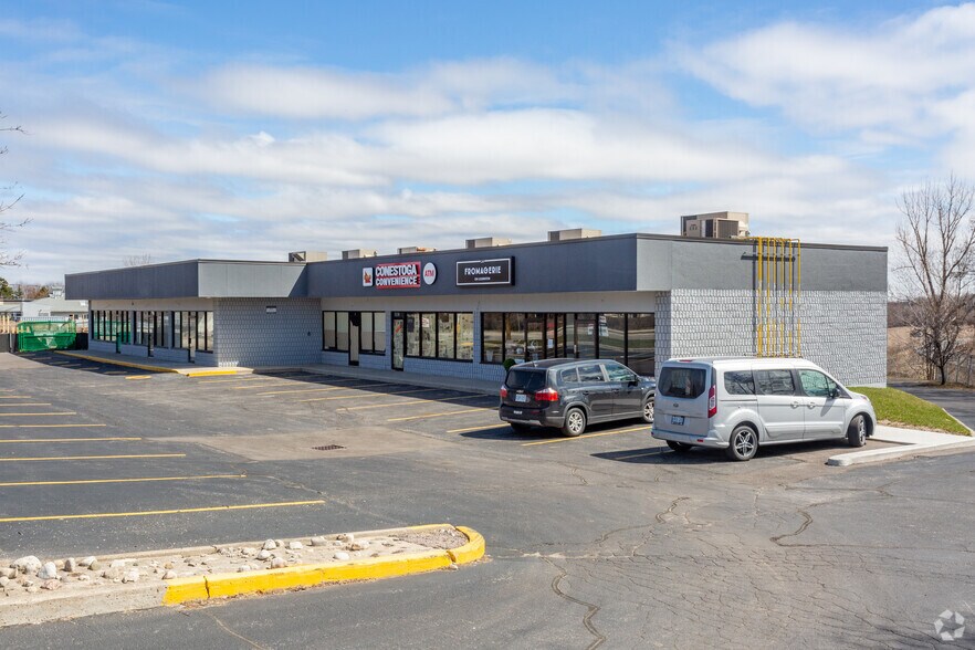 209 Lexington Rd, Waterloo, ON N2K 2E1