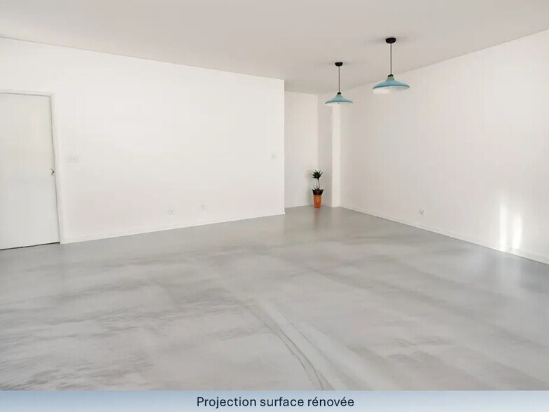 Office in Paris for lease - Building Photo - Image 3 of 7