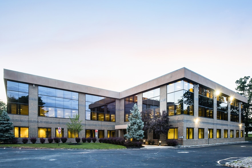 199 Pomeroy Rd, Parsippany, NJ for sale - Building Photo - Image 1 of 24