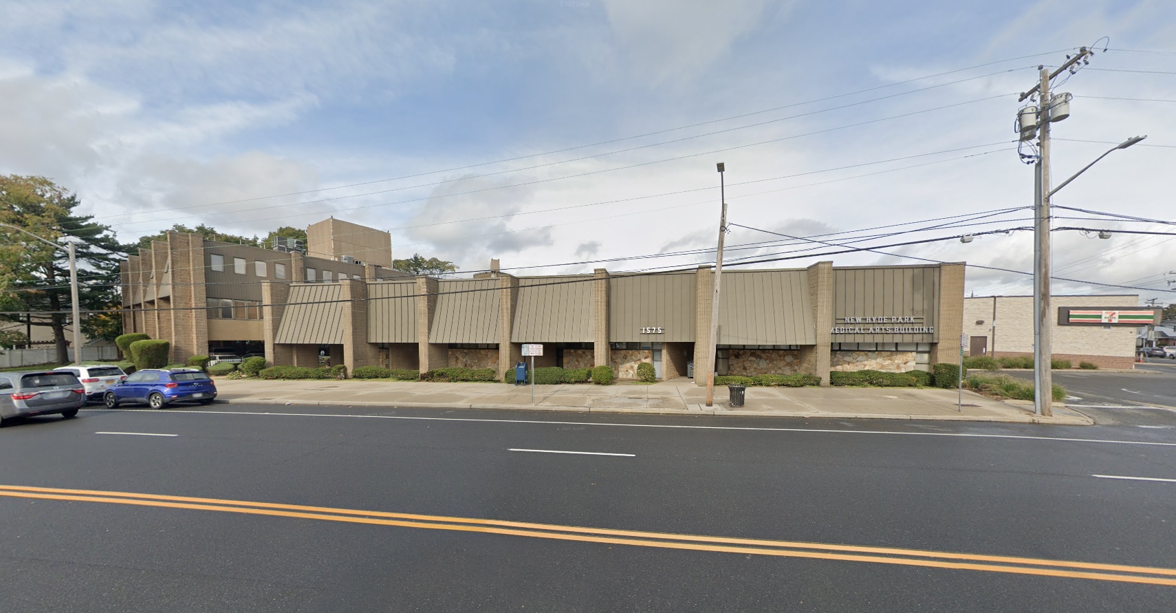 1575 Hillside Ave, New Hyde Park, NY for sale Building Photo- Image 1 of 28