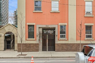 535 10th Ave SW, Calgary, AB for lease Building Photo- Image 2 of 25