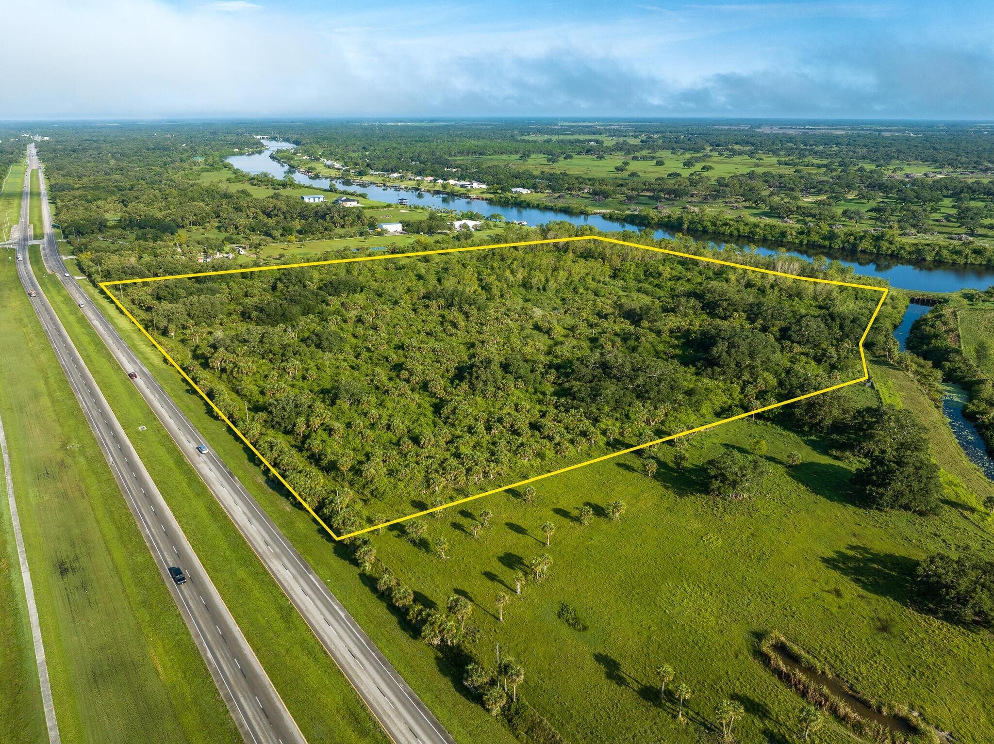 1984 State 80, Labelle, FL 33935 Carlson