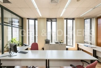 Office in Barcelona, Barcelona for lease Interior Photo- Image 1 of 5