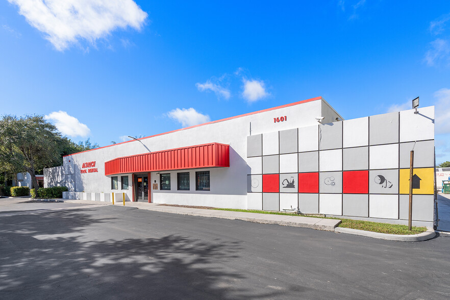 1601 N Congress Ave, West Palm Beach, FL for sale - Building Photo - Image 1 of 1