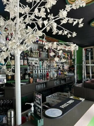 More details for Retail for Lease