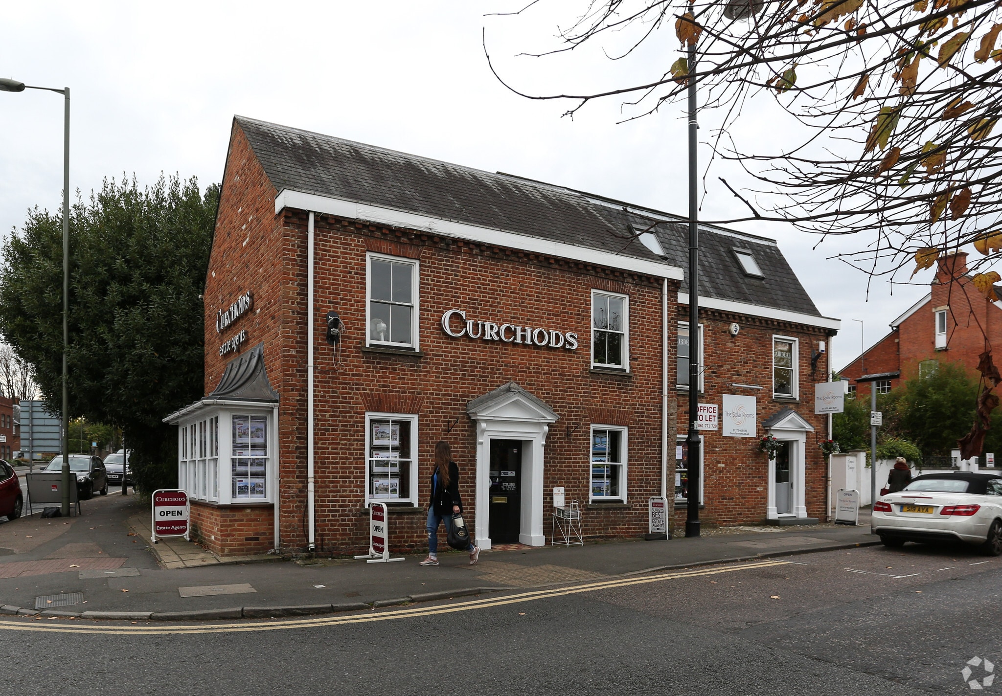 77A High St, Esher for sale Primary Photo- Image 1 of 1