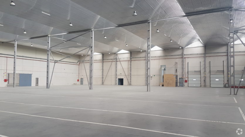 Industrial in Valdemoro, Madrid for lease - Building Photo - Image 3 of 3
