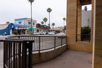 301 Mission Ave, Oceanside, CA for lease Building Photo- Image 2 of 9