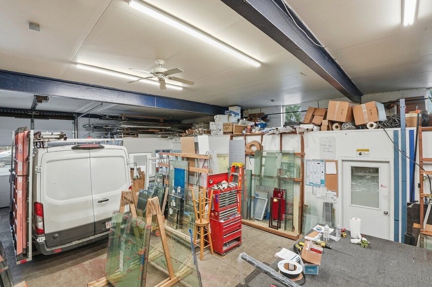 30 Thompson Rd, Webster, MA for sale - Building Photo - Image 3 of 8