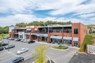 Hillside Center - Pub