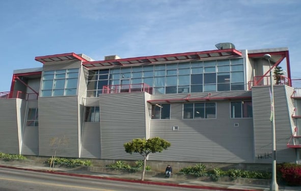 4975 W Pico Blvd, Los Angeles, CA for lease - Building Photo - Image 2 of 4