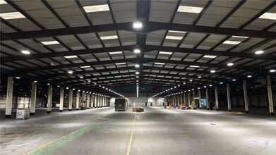 Rochehall Way, Rochford for lease Interior Photo- Image 1 of 8