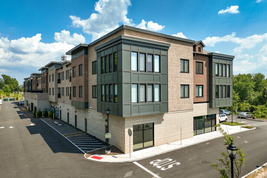 444 State Route 10, Whippany, NJ 07981 Whippany Village