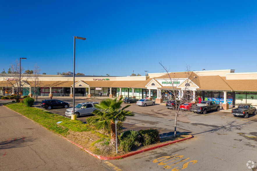 1853-1855 Main St, Ramona, CA for lease - Building Photo - Image 3 of 18