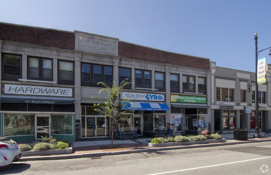 213-217 Main St, Nashua, NH for sale - Building Photo - Image 2 of 16