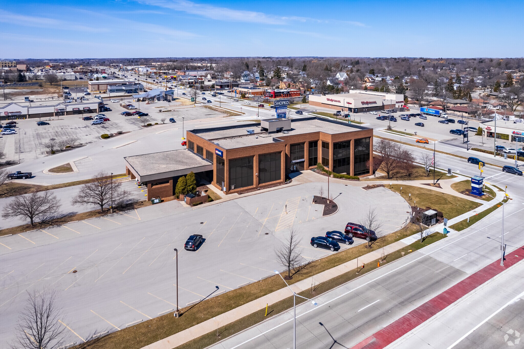 4701 Washington Ave, Racine, WI 53406 Westgate Square