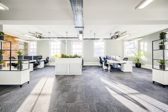 36 Bennetts Hl, Birmingham for lease Interior Photo- Image 2 of 27