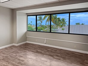 75-167 Hualalai Rd, Kailua Kona, HI for lease Interior Photo- Image 1 of 11