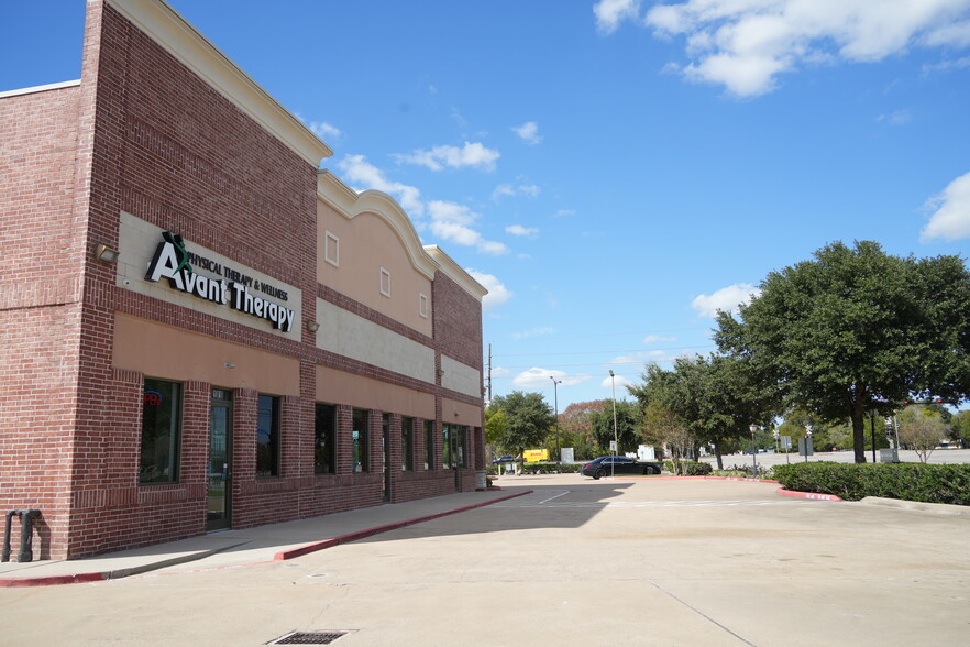 9722 US Highway 90A, Sugar Land, TX for lease - Building Photo - Image 2 of 5