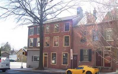 301 W Market St, West Chester, PA for lease - Building Photo - Image 2 of 6