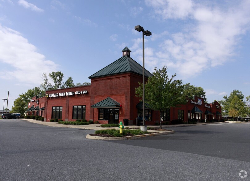 5-25 Weems Ln, Winchester, VA for sale - Primary Photo - Image 1 of 1