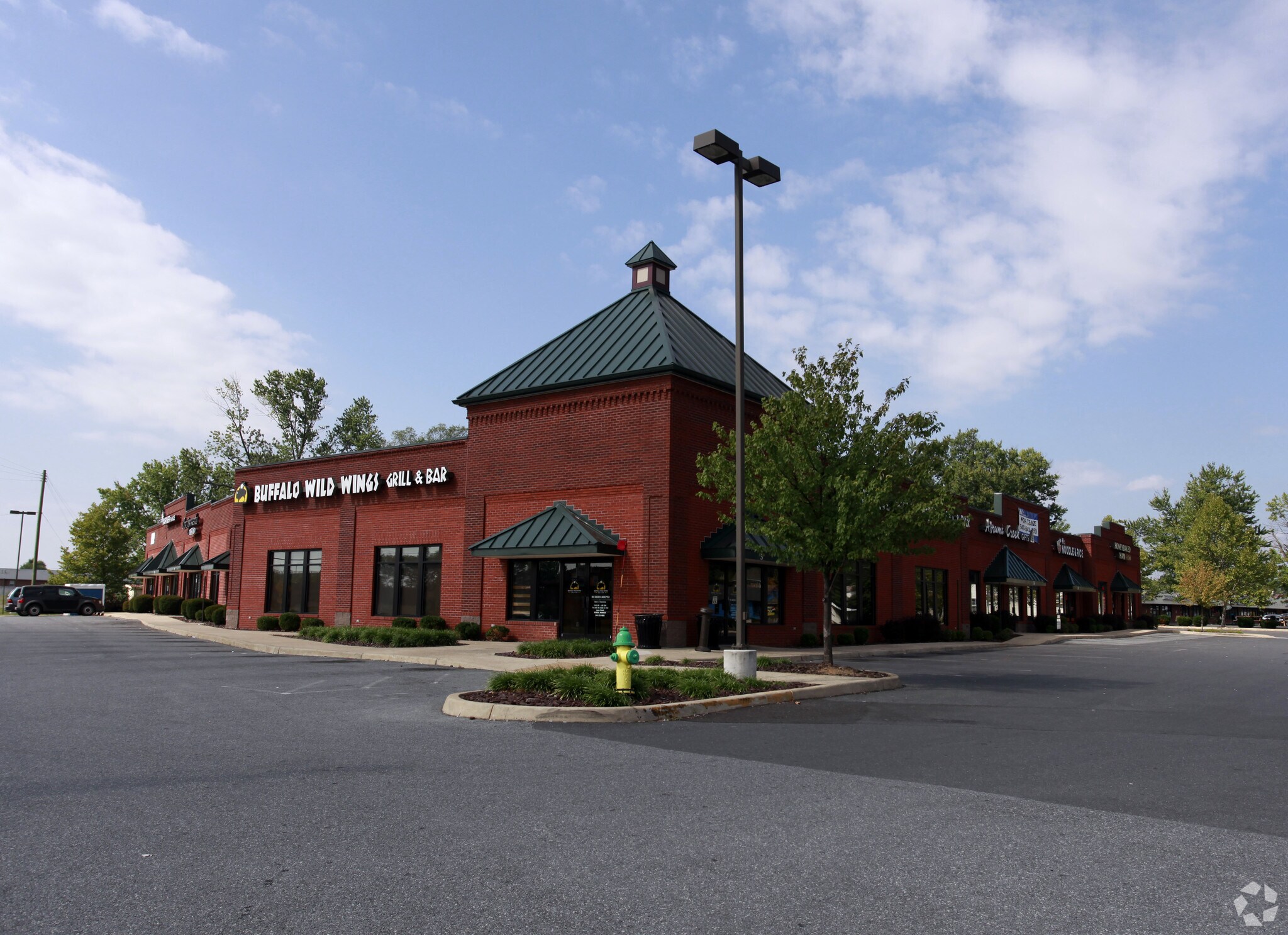 5-25 Weems Ln, Winchester, VA for sale Primary Photo- Image 1 of 1